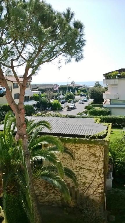 Riviera Residence Marina di Pietrasanta Eksteriør billede