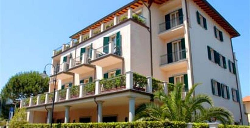 Riviera Residence Marina di Pietrasanta Eksteriør billede