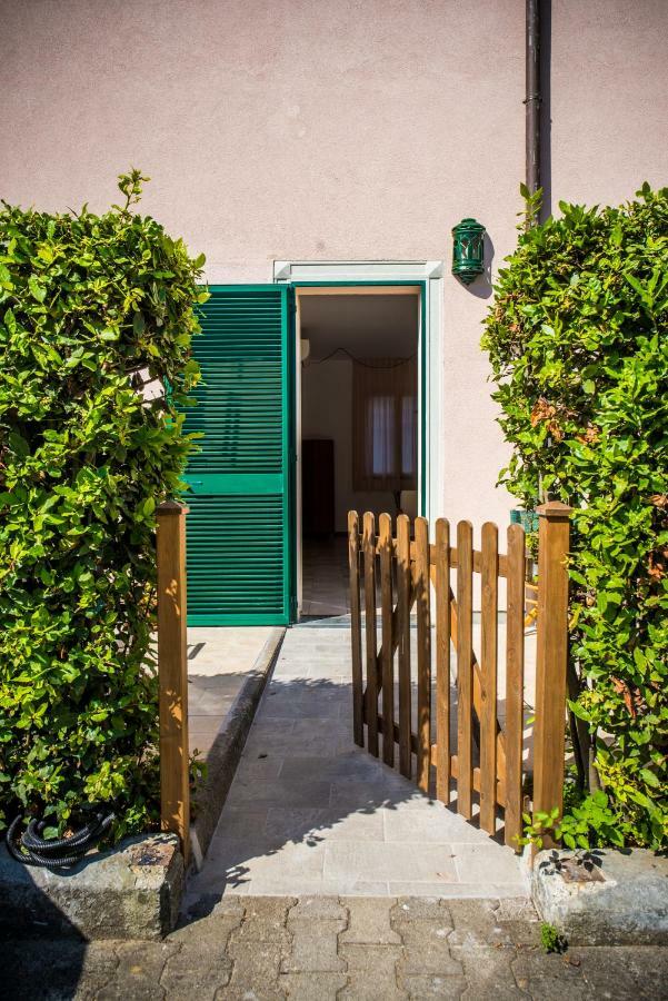 Riviera Residence Marina di Pietrasanta Eksteriør billede