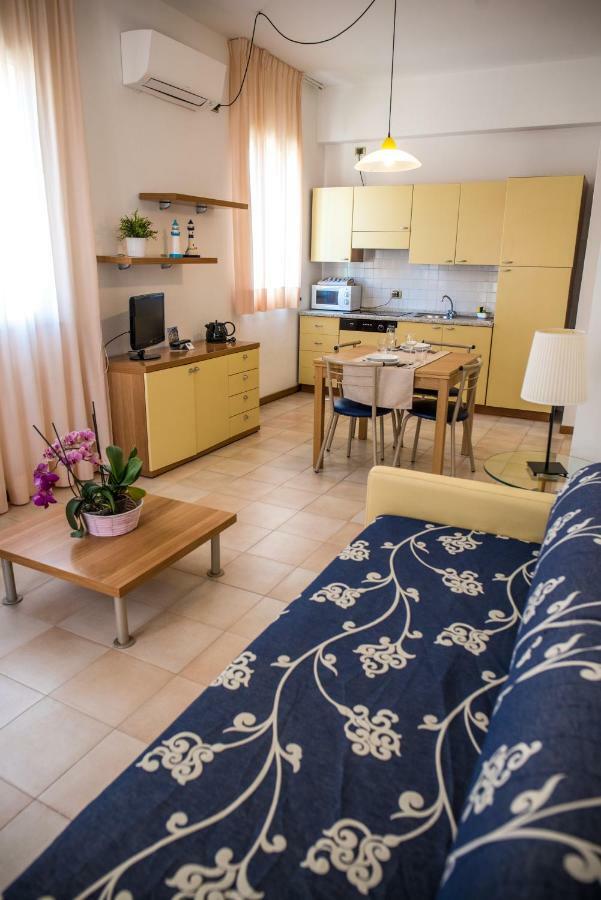 Riviera Residence Marina di Pietrasanta Eksteriør billede
