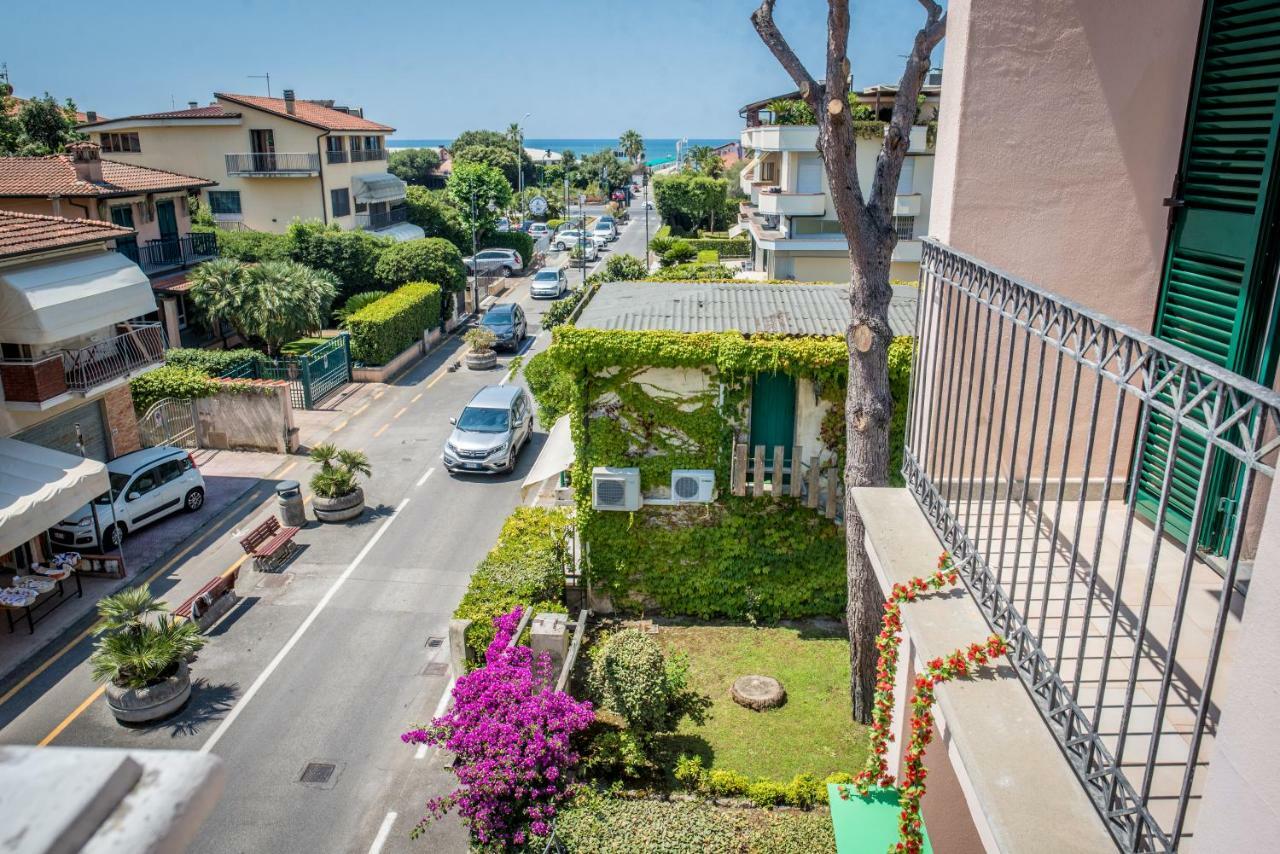Riviera Residence Marina di Pietrasanta Eksteriør billede